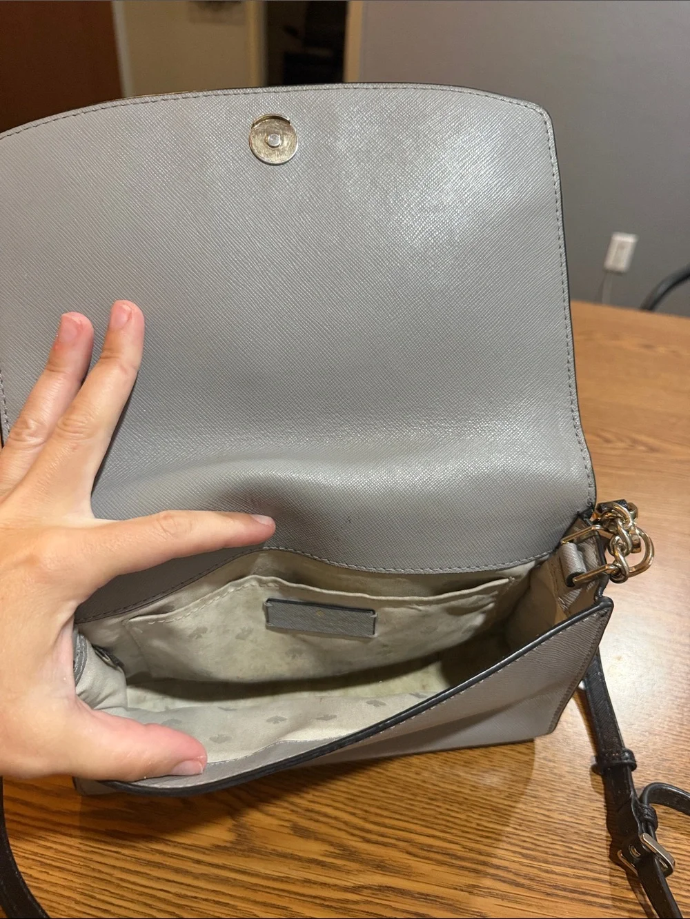 kate spade white, grey and black crossbody bag with silver chain